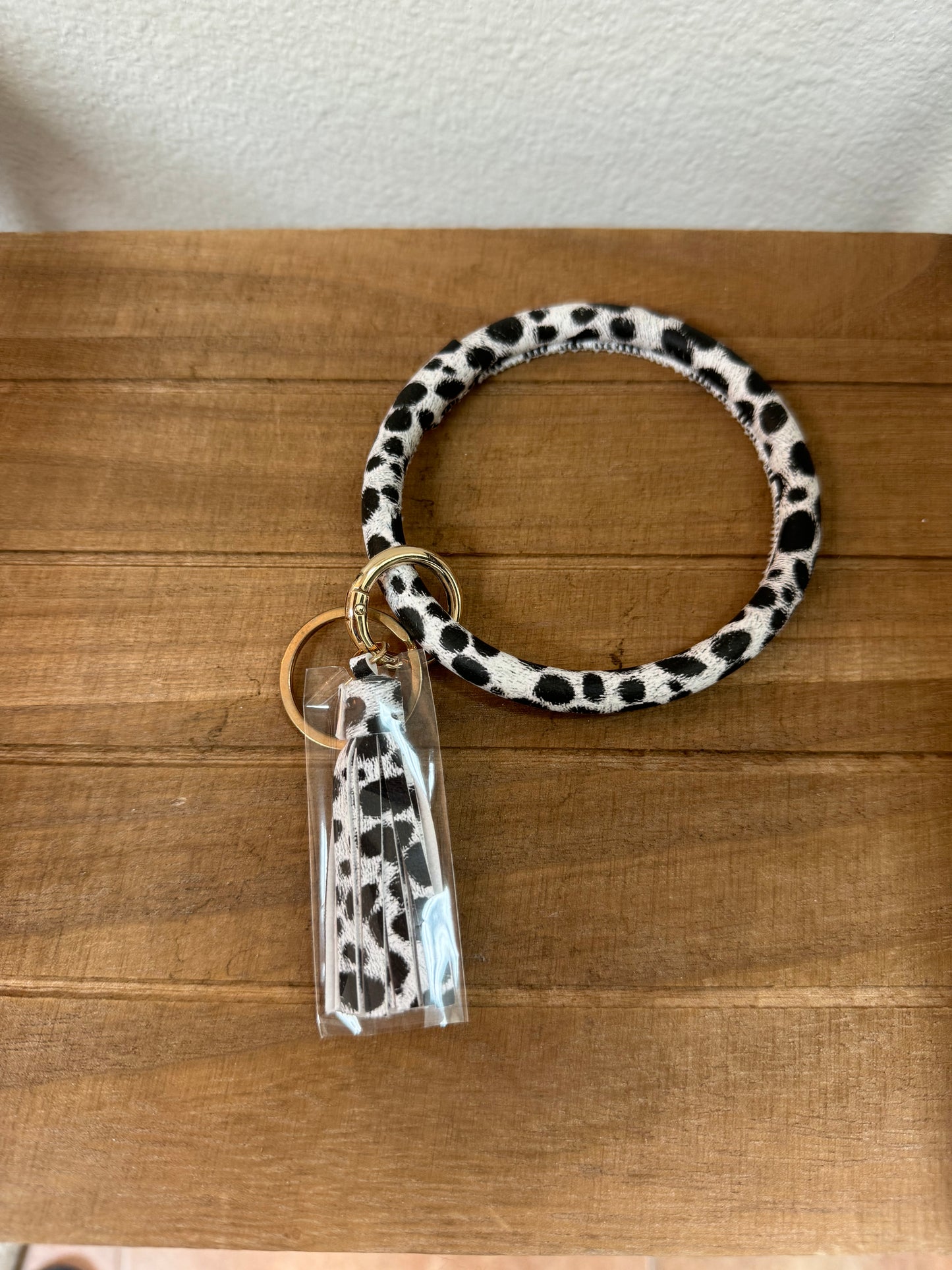 BRACELET WRISTLET KEYCHAIN